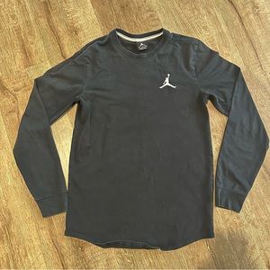 Jordan Men’s long sleeve Tee Size Small